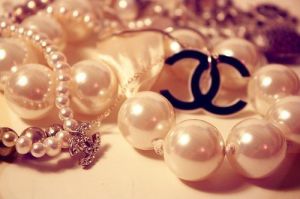 Festive frockage ideas - mylusciouslife.com - Chanel jewellery50.jpg
